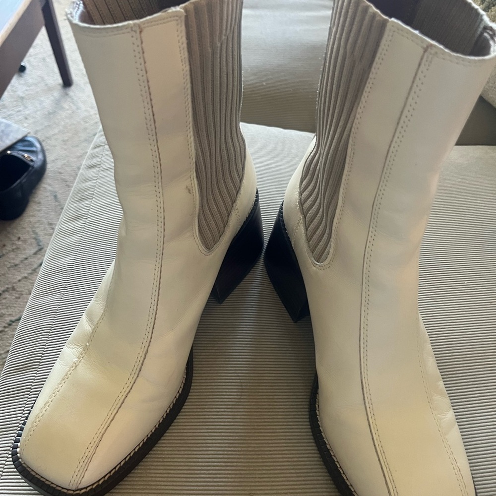 Sam Edelman Cream Heeled Boots